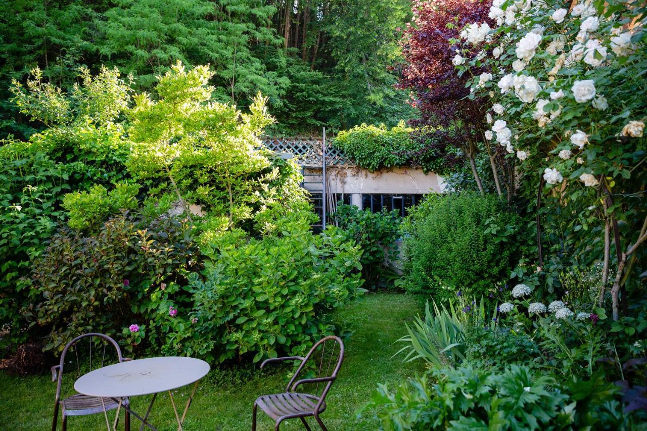 Côté Jardin, Chambres d’hôtes B&B Le Pont-de-Beauvoisin Exterior foto